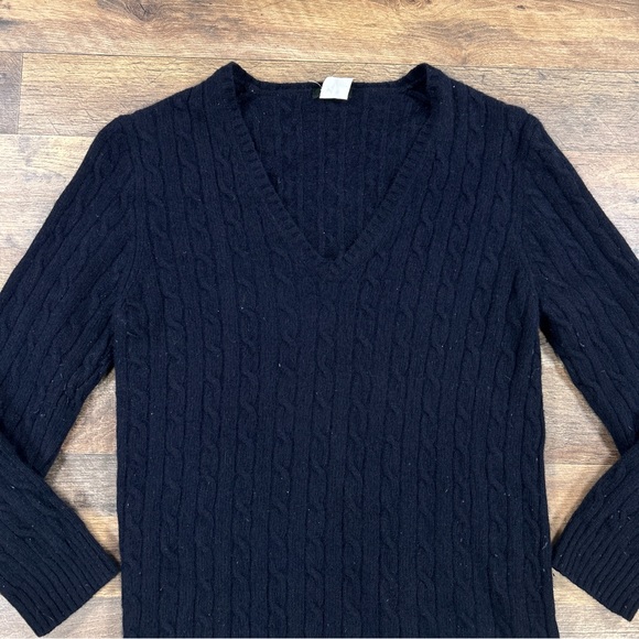 J Crew Womens Sweater Large Blue Cable Knit V Neck, Shrunk Fits Like a Small - Picture 3 of 13